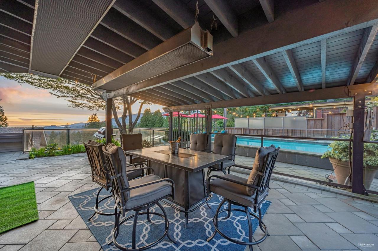 Grouse Cheerful Large Private Bedroom, Bath, Shared Deck, Pool, Hot Tub North Vancouver Kültér fotó