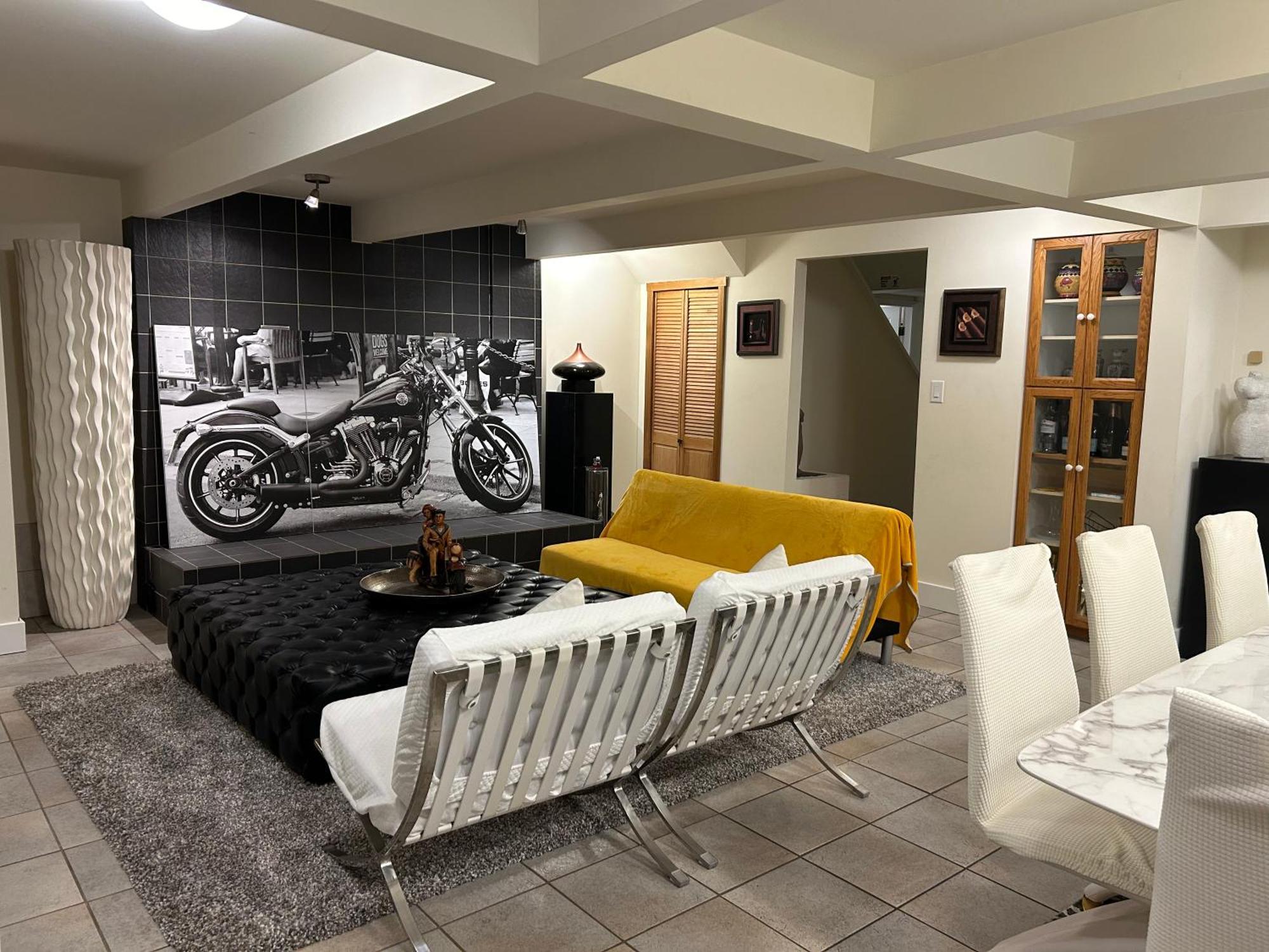 Grouse Cheerful Large Private Bedroom, Bath, Shared Deck, Pool, Hot Tub North Vancouver Kültér fotó