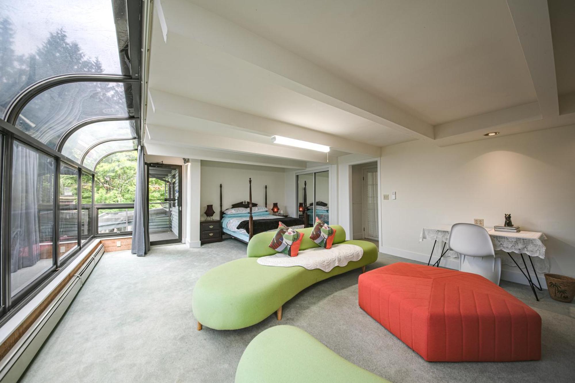 Grouse Cheerful Large Private Bedroom, Bath, Shared Deck, Pool, Hot Tub North Vancouver Kültér fotó